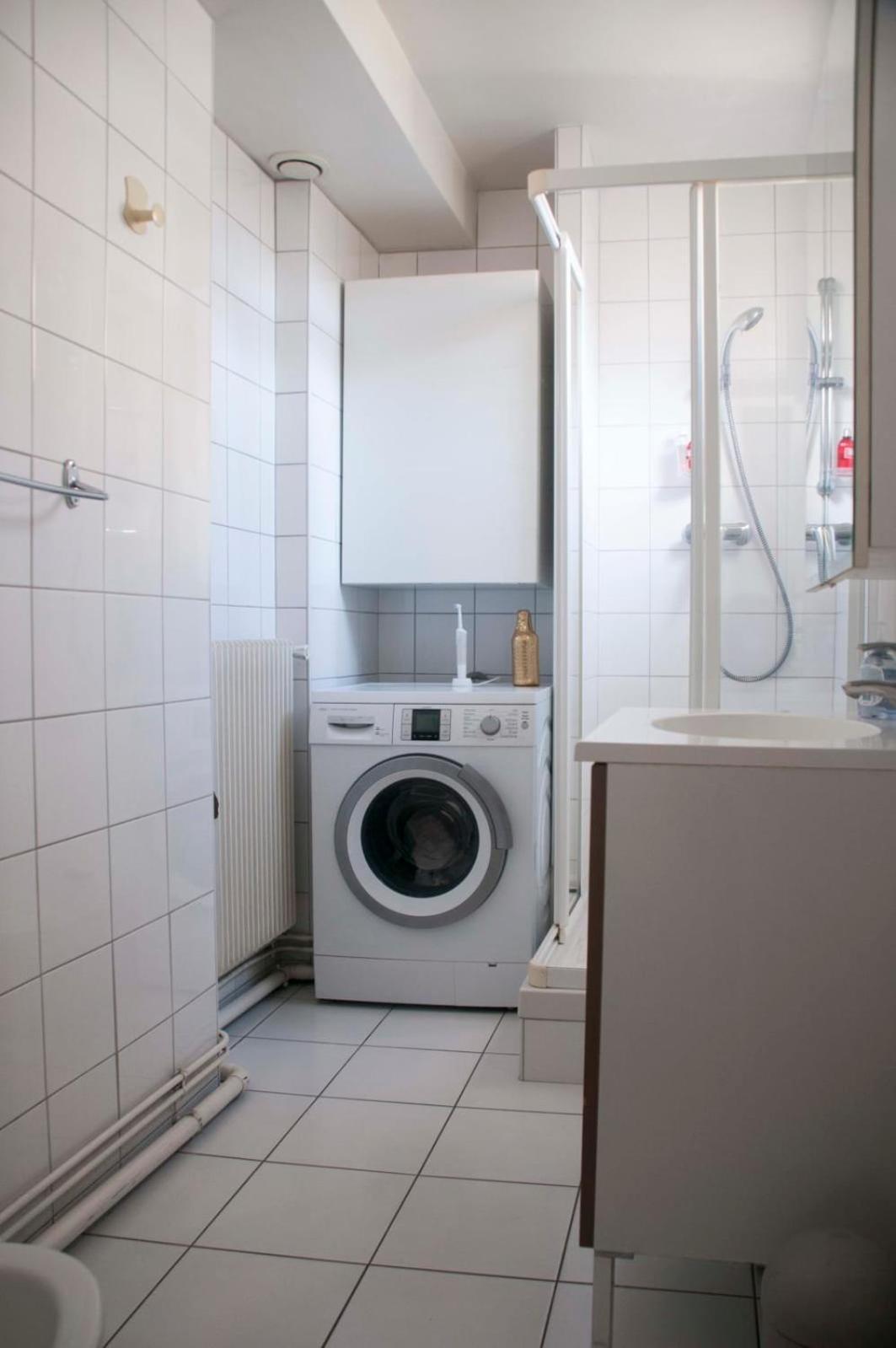 Cosy Apartment With Balcony In The Heart Of Párizs Kültér fotó