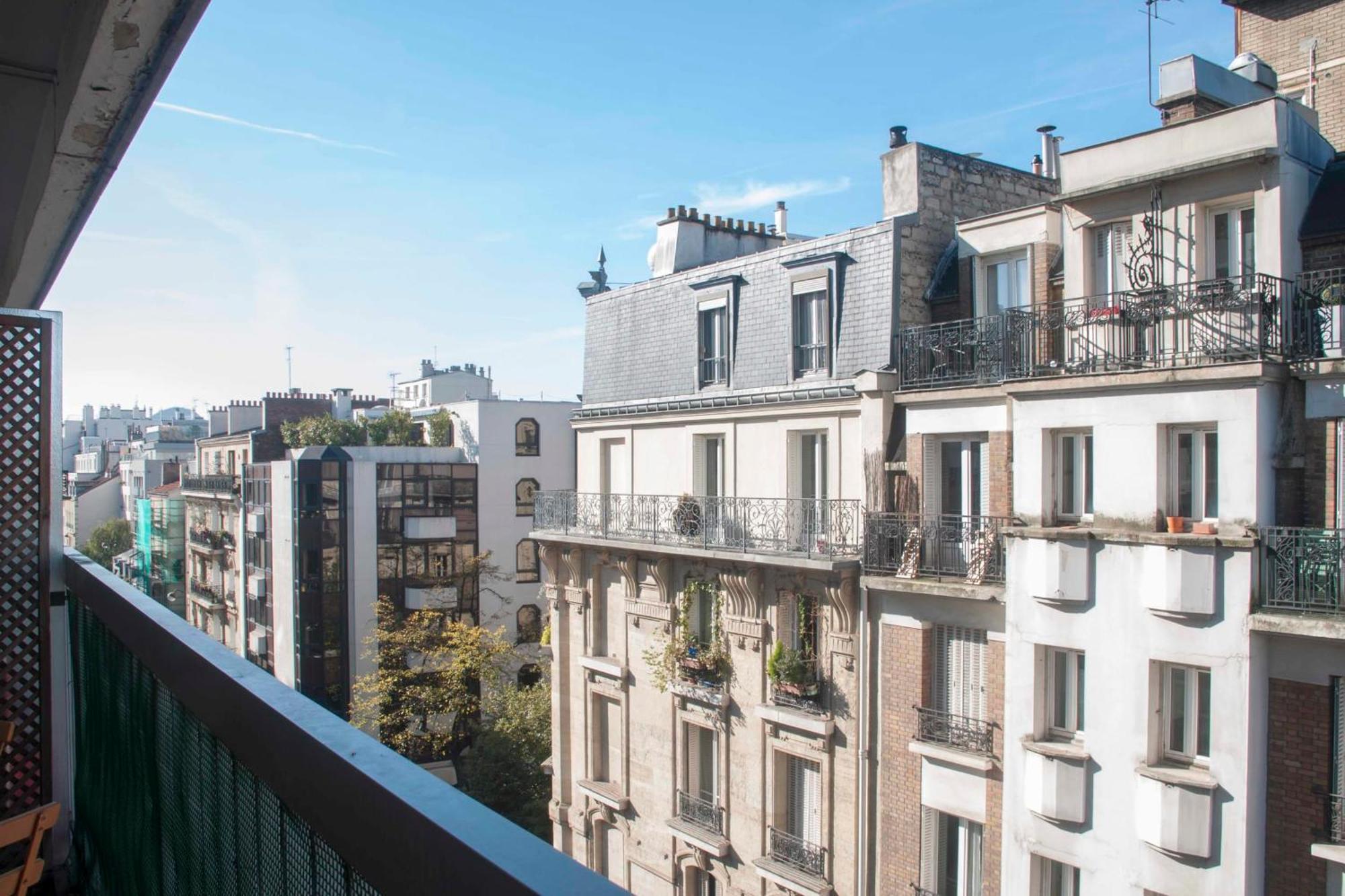 Cosy Apartment With Balcony In The Heart Of Párizs Kültér fotó